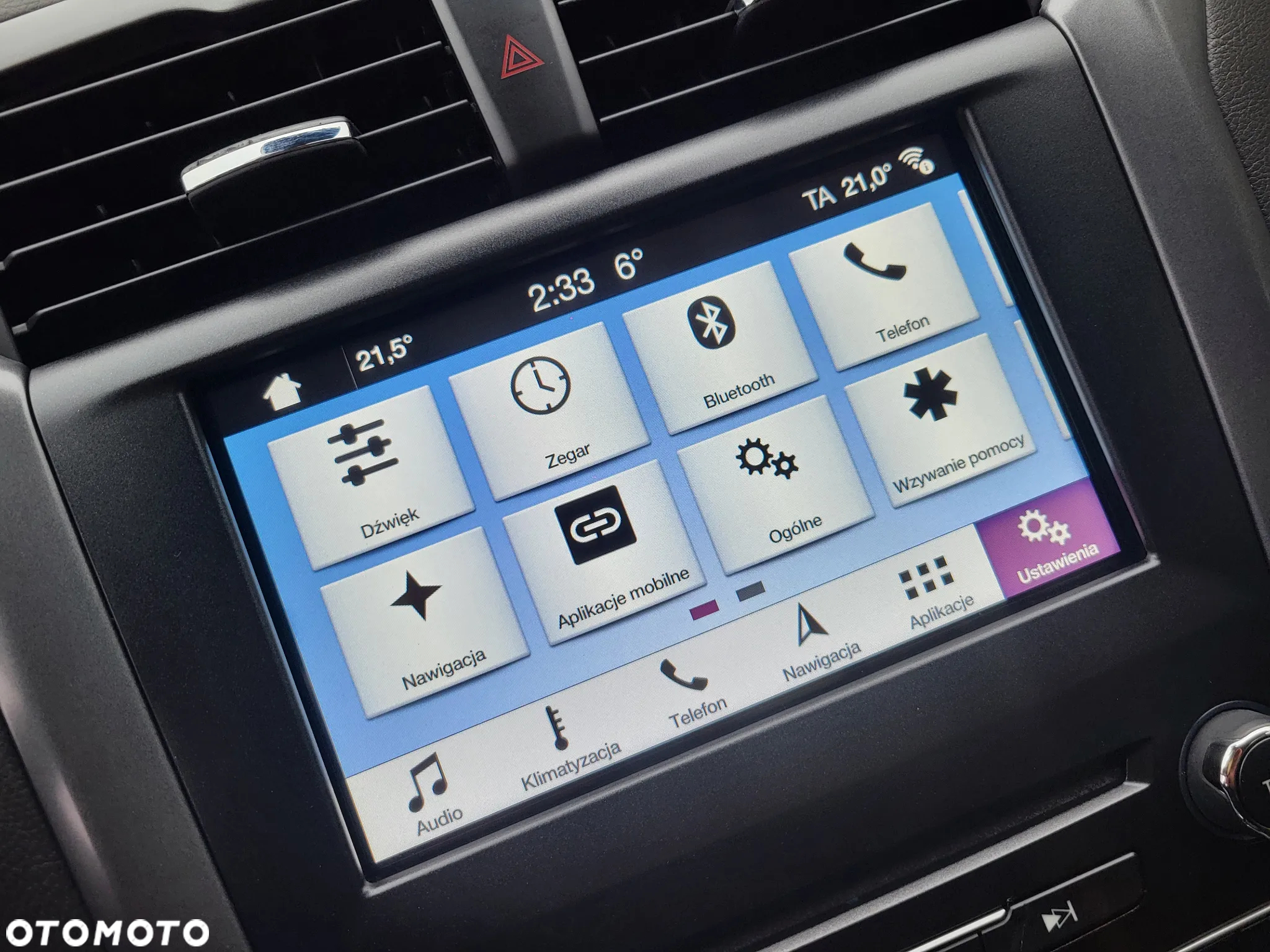 Ford Mondeo - 32