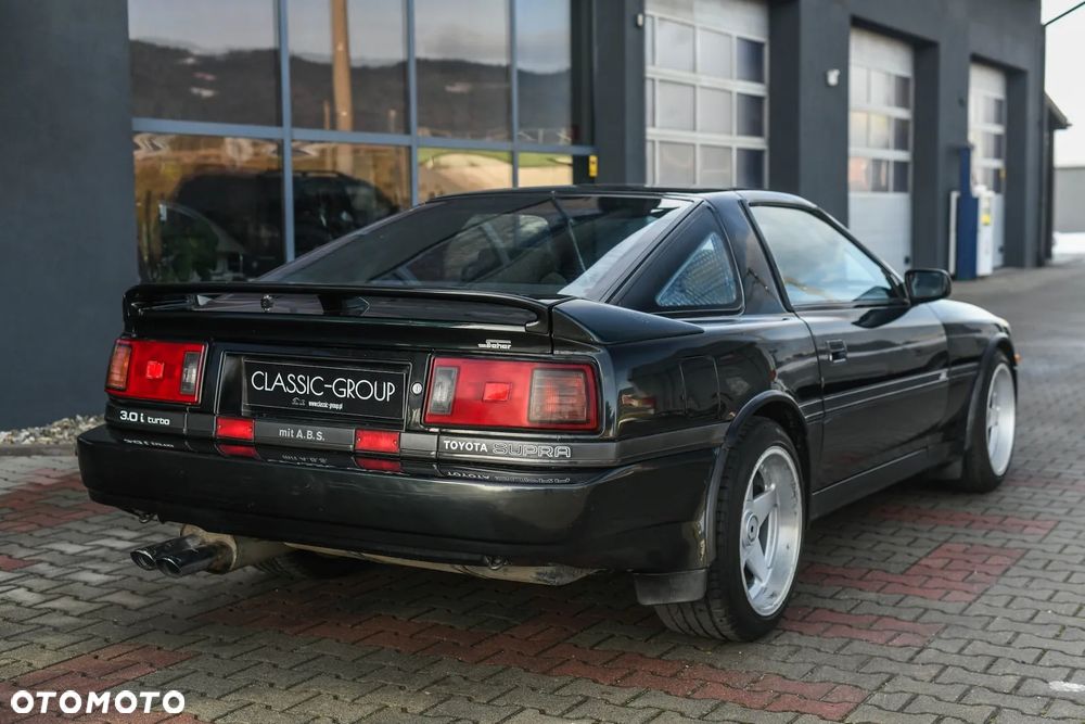 Toyota Supra ver-3-0-turbo - 3