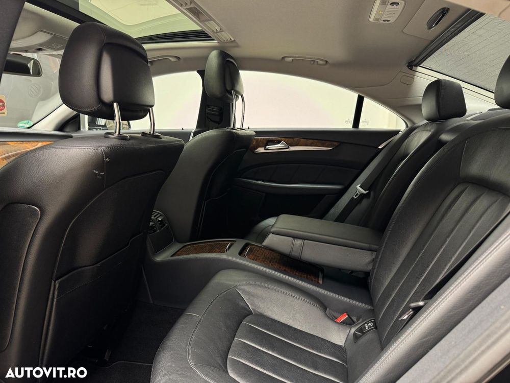 Mercedes-Benz CLS - 18
