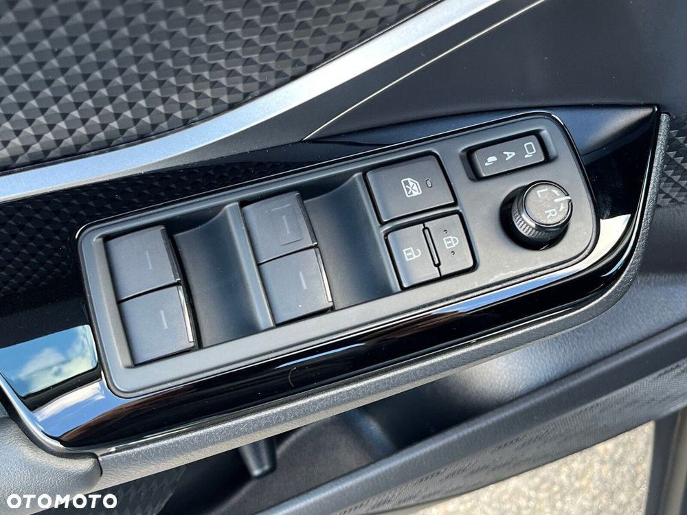 Toyota C-HR - 18