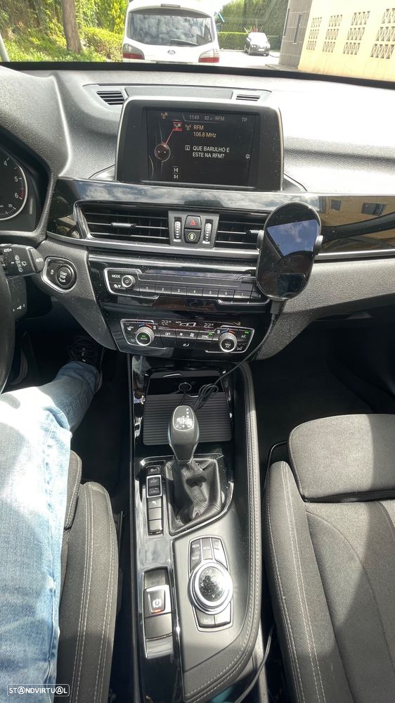 BMW X1 20 d sDrive Auto Line Sport - 50