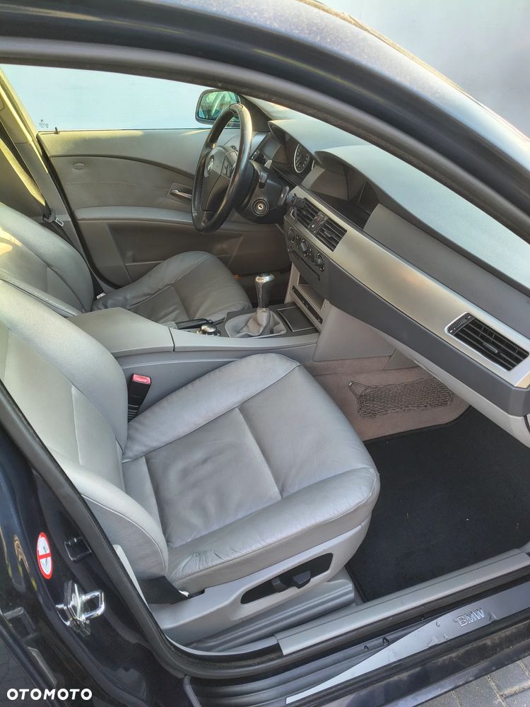 BMW Seria 5 - 14