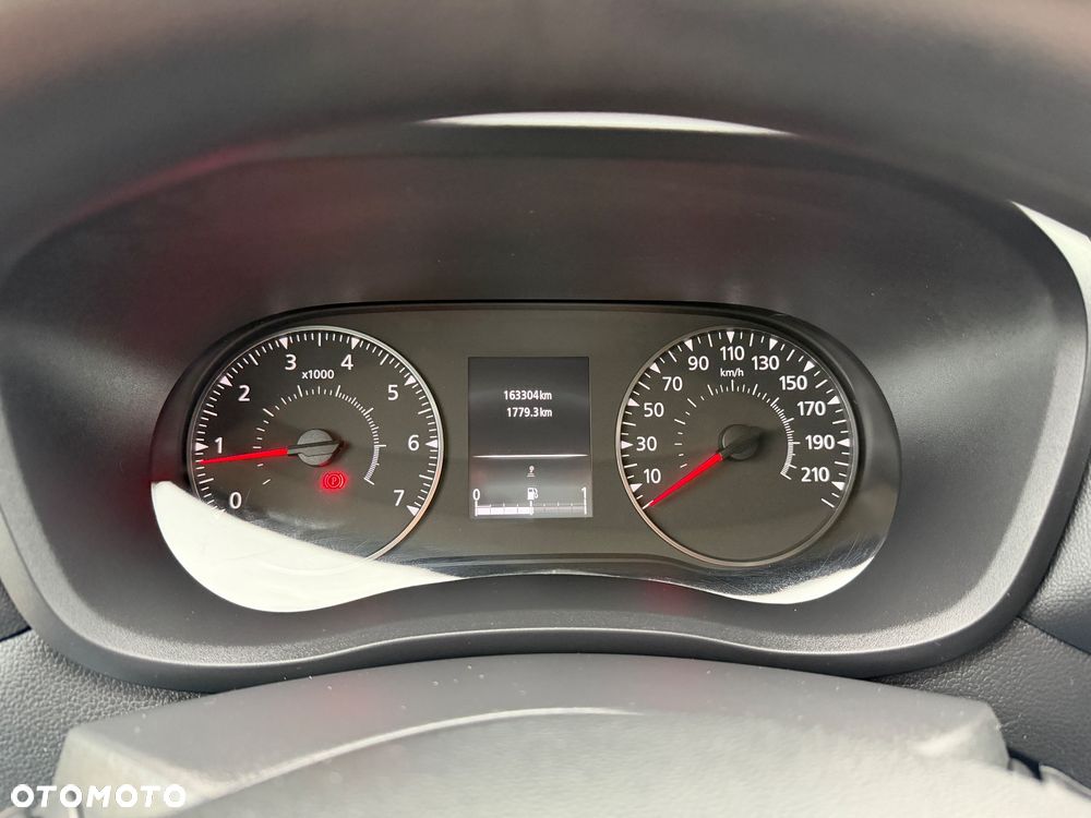 Renault Master - 33