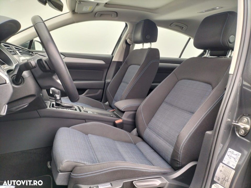 Volkswagen Passat - 14