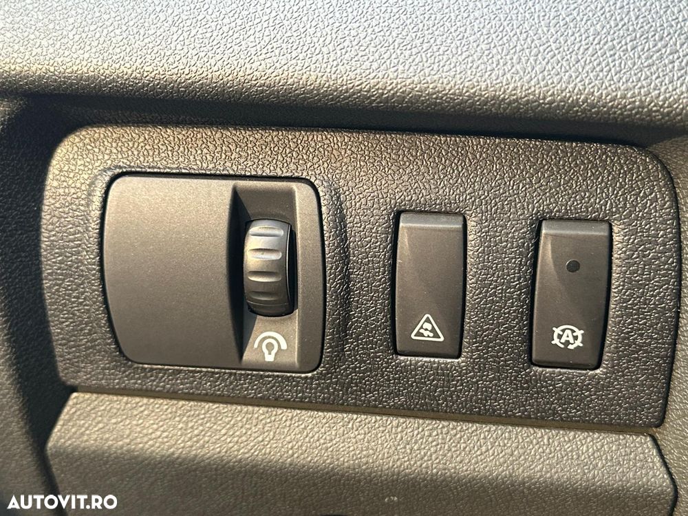 Renault Megane ENERGY dCi 110 Start & Stop Bose Edition - 33