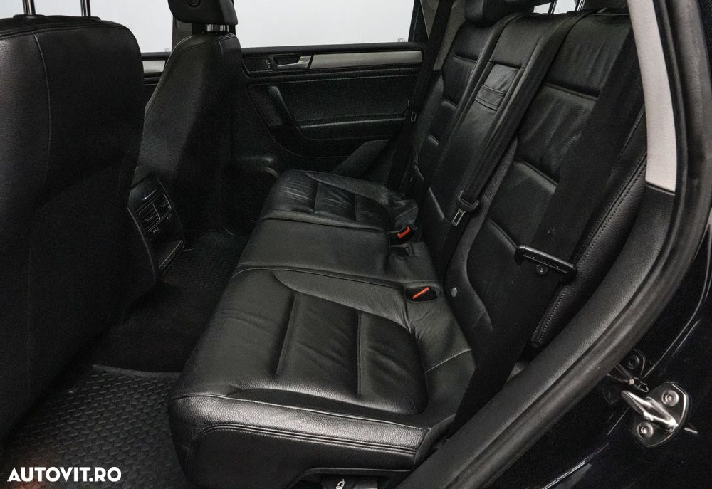 Volkswagen Touareg 3.0 V6 TDI DPF Automatik Mountain - 16