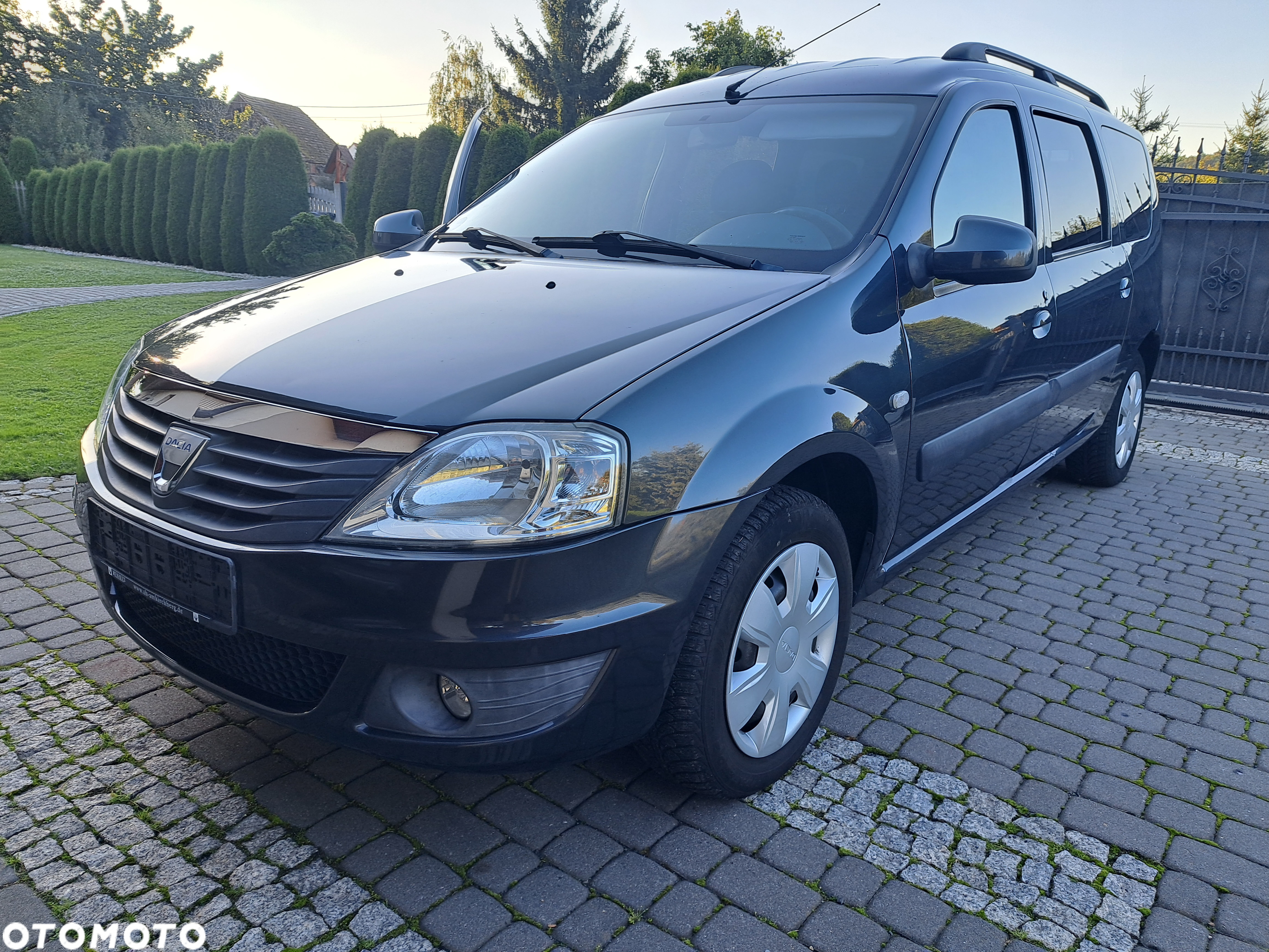Dacia Logan MCV 1.6 16V Laureate - 21