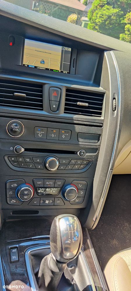 Renault Latitude 2.0 dCi Privilege - 35