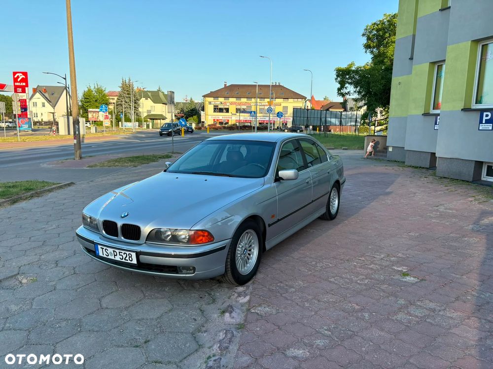 BMW Seria 5 - 1
