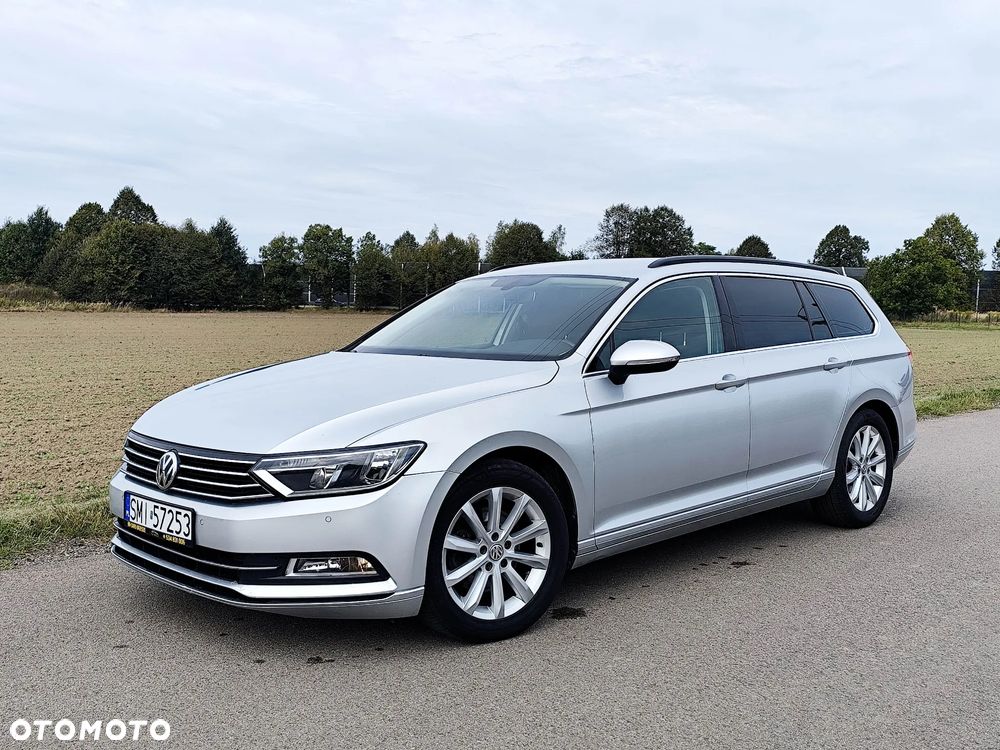 Volkswagen Passat 2.0 TDI (BlueMotion Technology) Comfortline - 24
