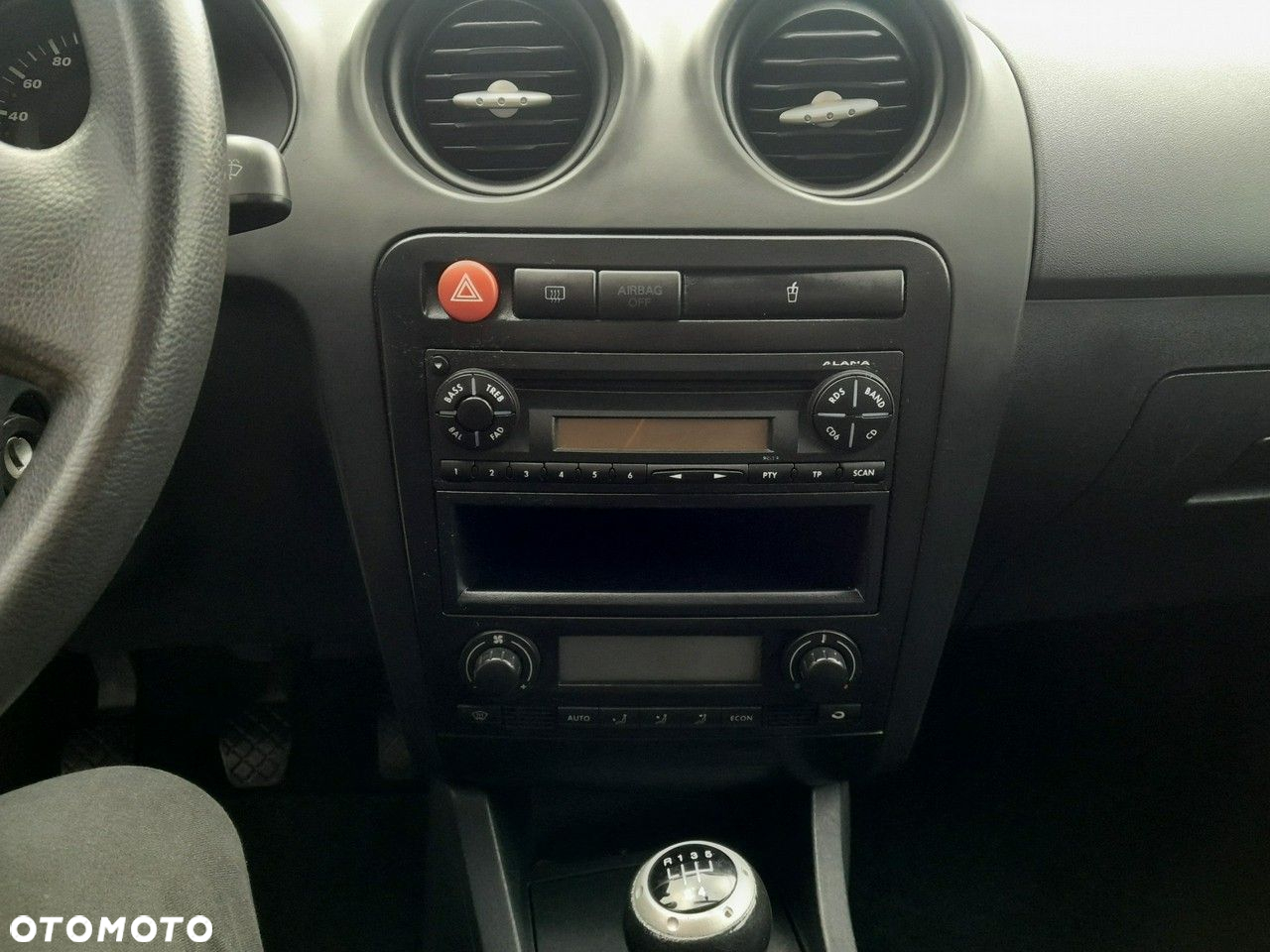 Seat Ibiza 1.4 16V Fresh - 12