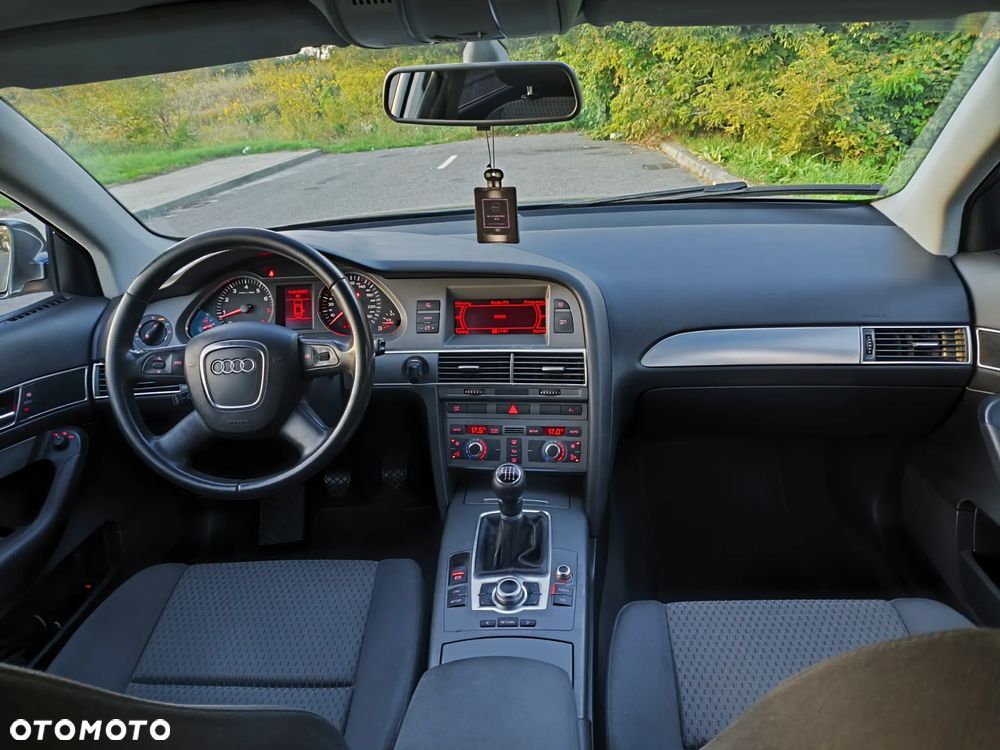 Audi A6 Limousine - 5