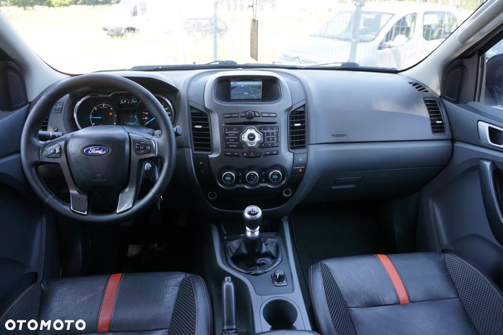 Ford Ranger Wildtrak - 11