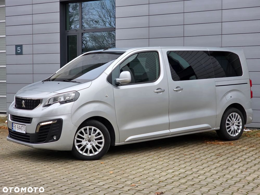 Peugeot Traveller L2 2.0 Allure - 12