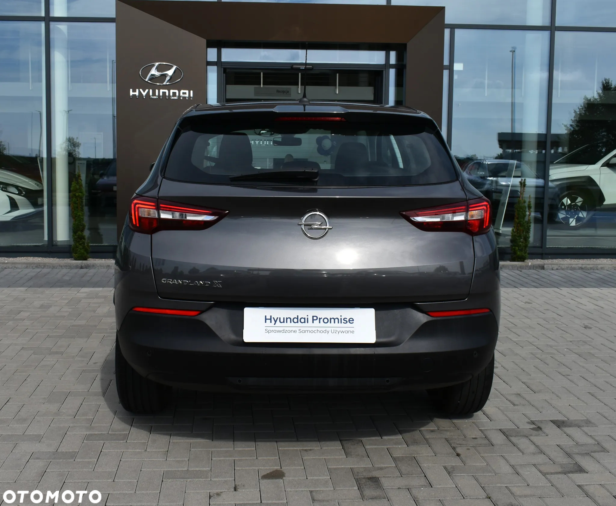 Opel Grandland X 1.2 T Enjoy S&S - 13