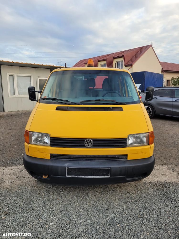 Volkswagen Transporter - 2