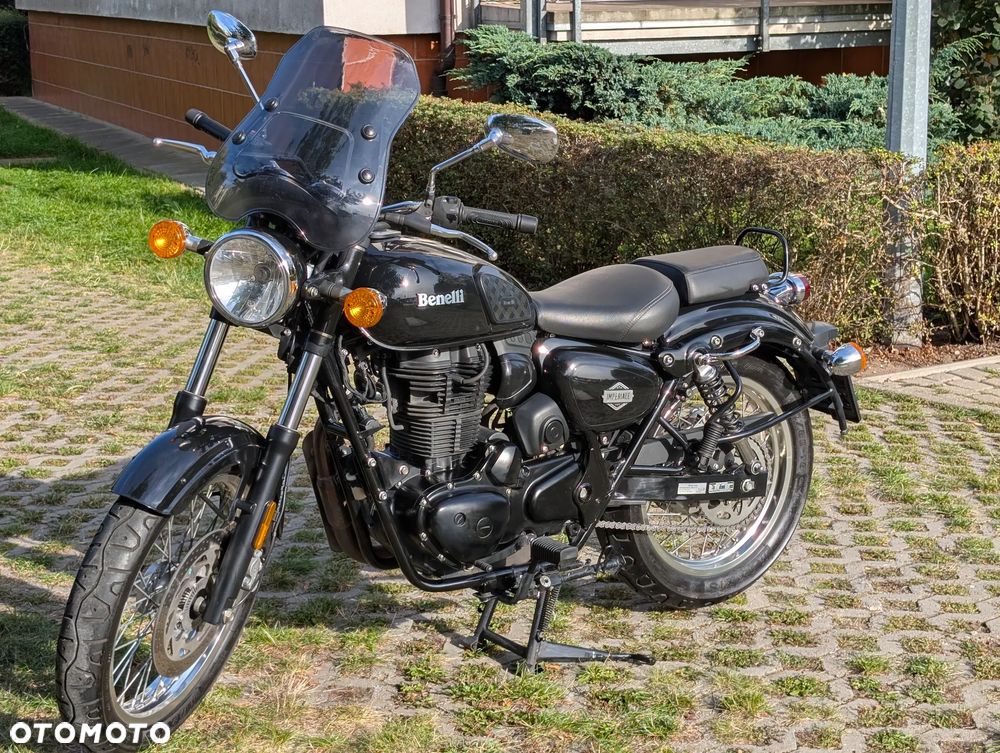 Benelli IMPERIALE 400 - 5