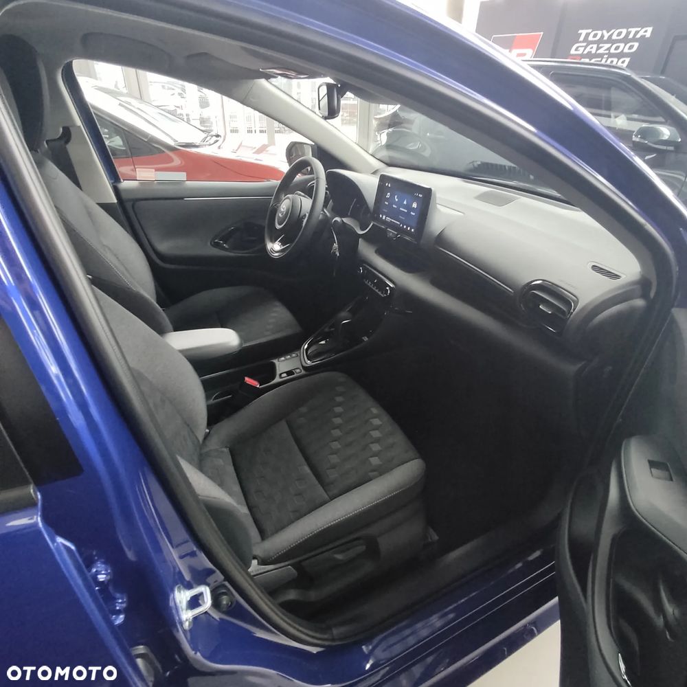Toyota Yaris Hybrid 1.5 Style - 22