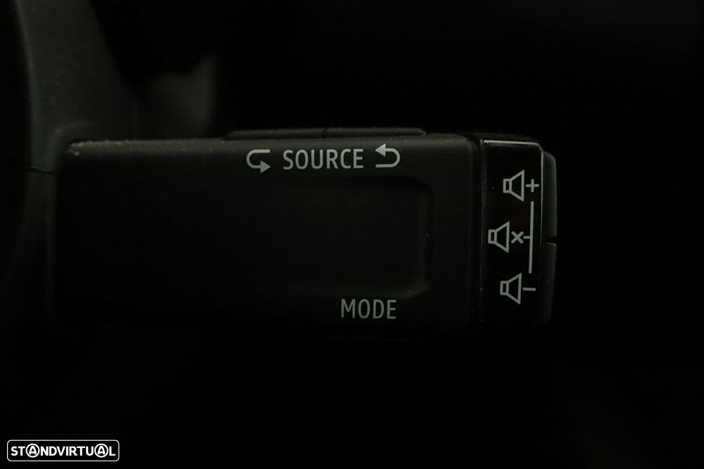 Renault Captur 1.0 TCe Techno Bi-Fuel - 19