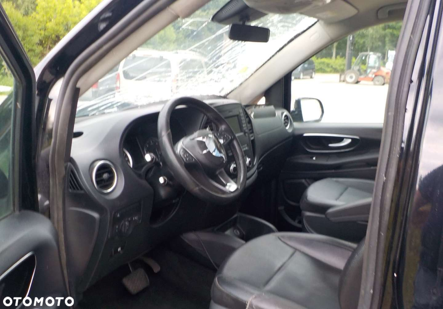 Mercedes-Benz Vito - 31