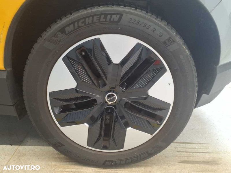 Volvo EX30 - 7