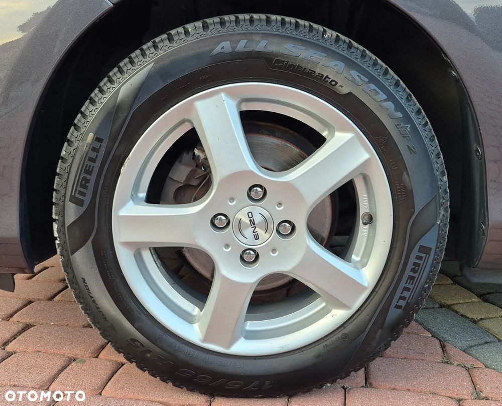 Toyota Yaris 1.0 VVT-i Life - 28