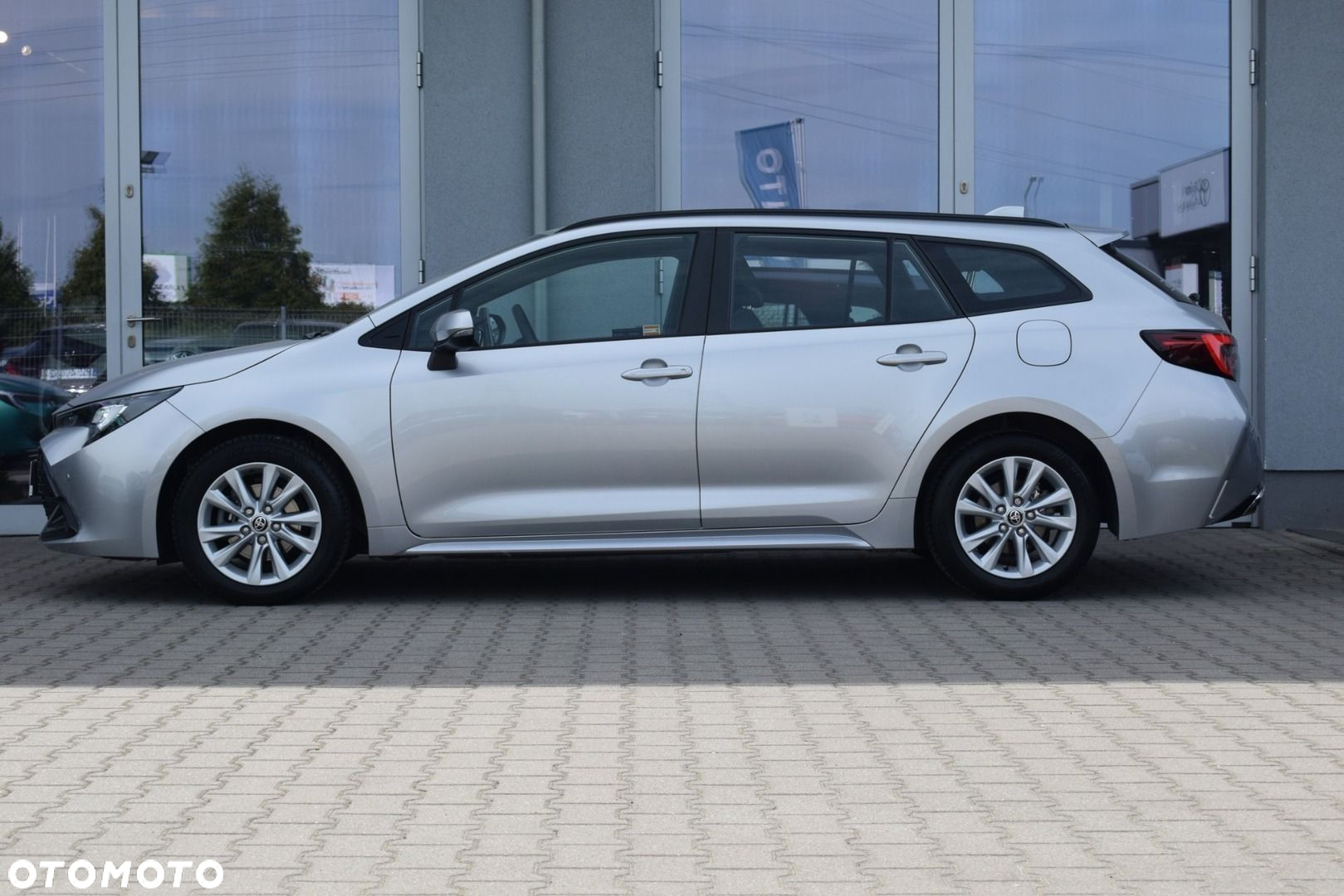Toyota Corolla - 5