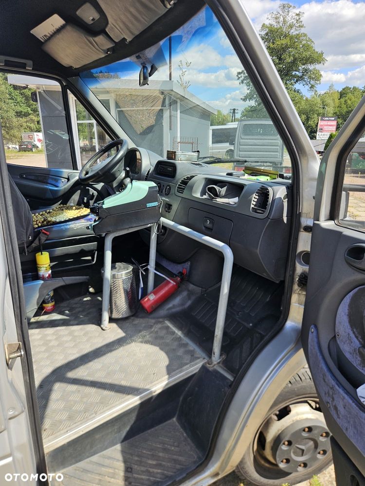 Mercedes-Benz 411, sprinert , 413, 412 - 10