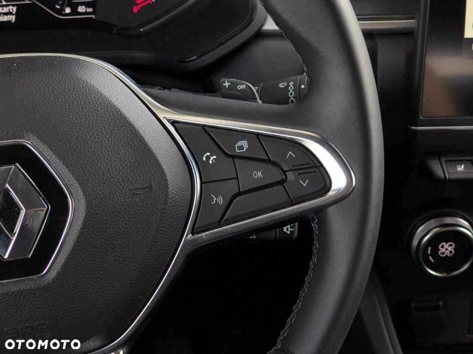 Renault Captur - 21