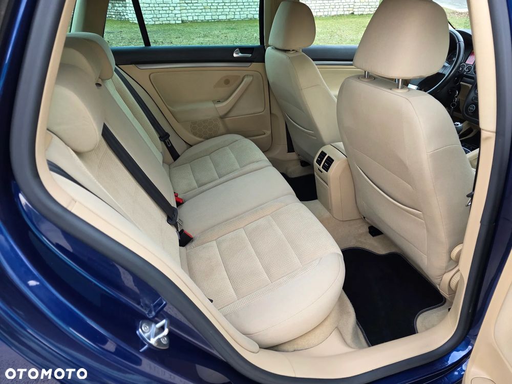 Volkswagen Golf 1.4 TSI Highline - 7