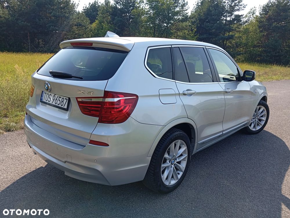 BMW X3 28i xDrive - 4