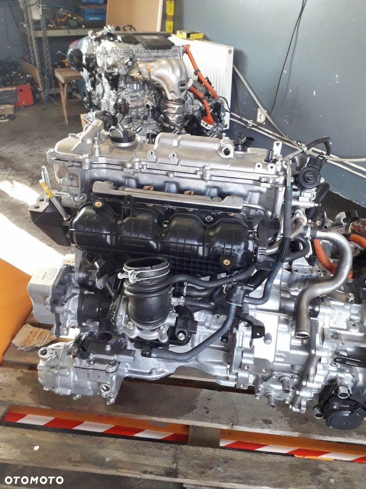 Toyota Auris II LIFT 1,8 hybryda skrzynia NOWA - 3