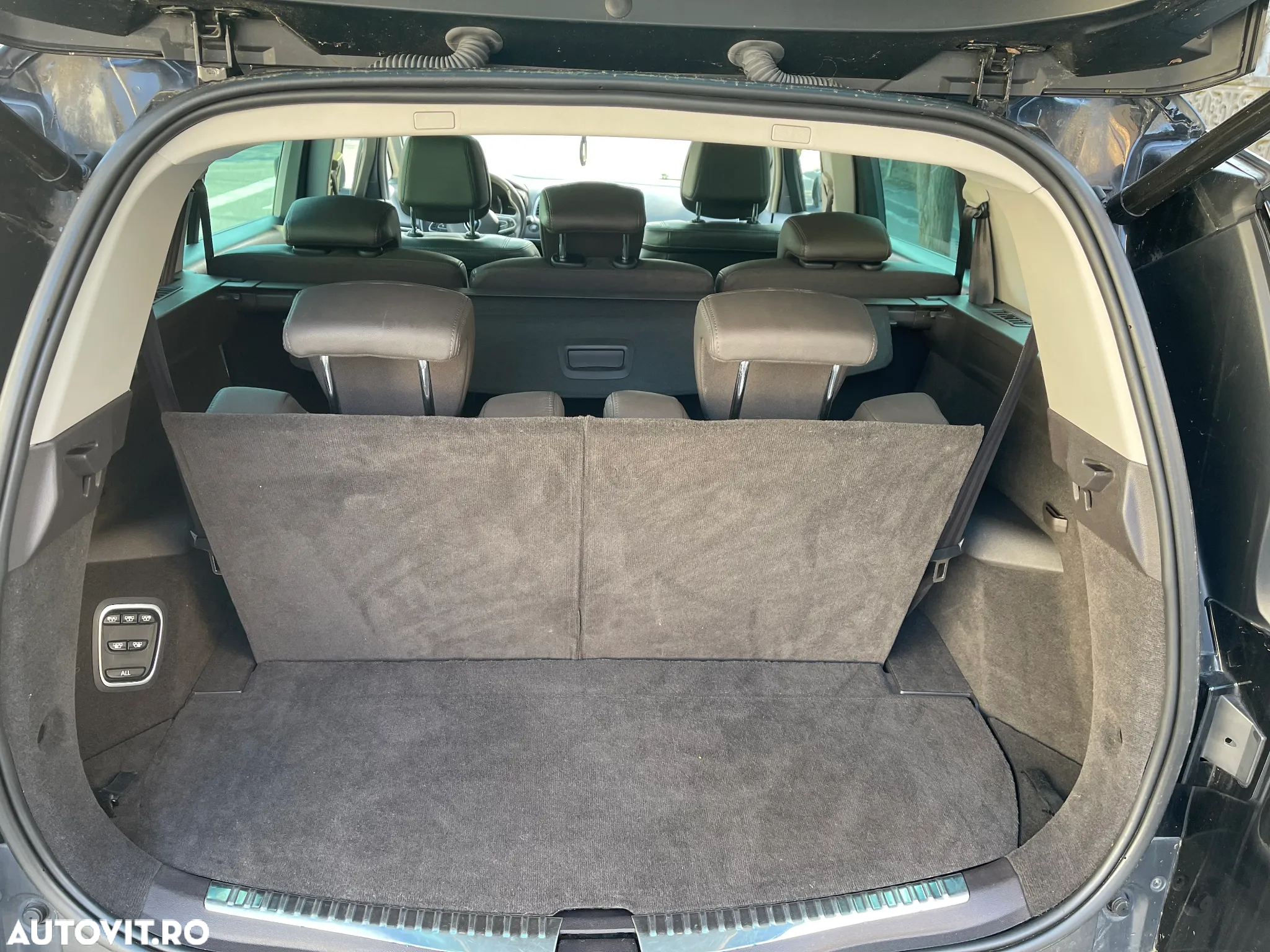 Renault Espace Energy dCi 160 EDC Intens - 8