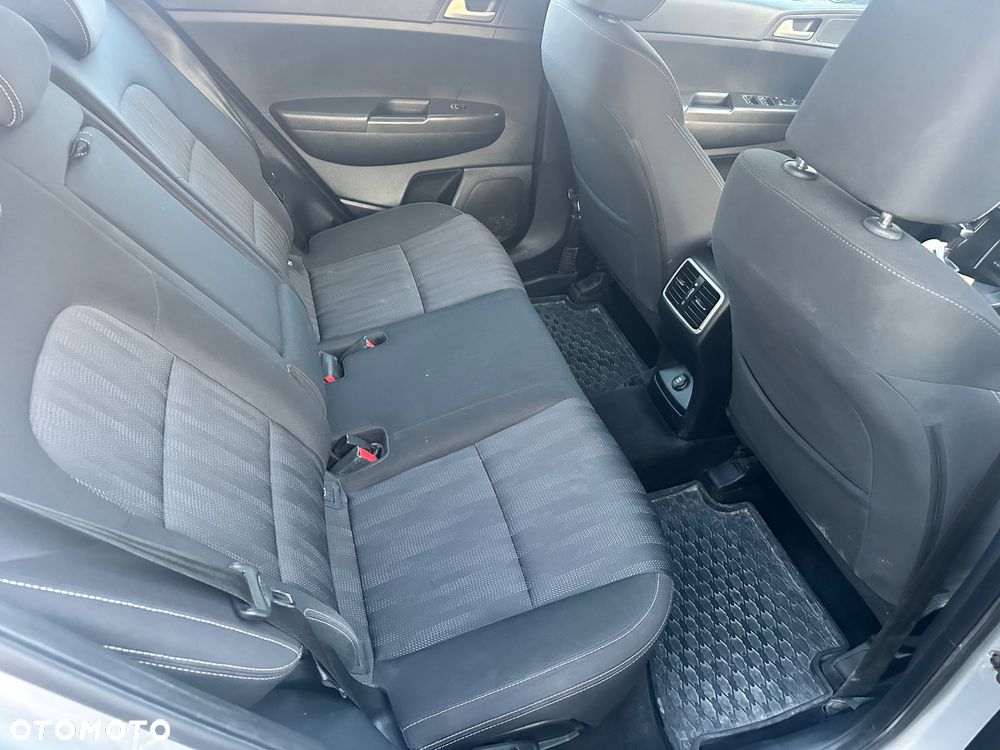 Kia Sportage 1.6 T-GDI M 2WD DCT - 16