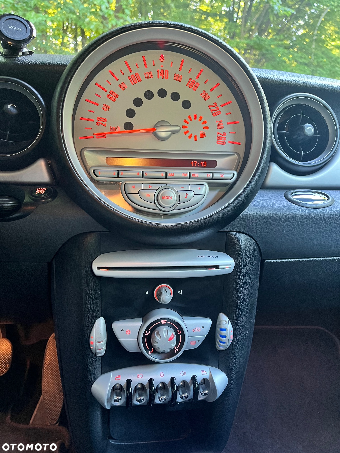 MINI ONE Standard - 13