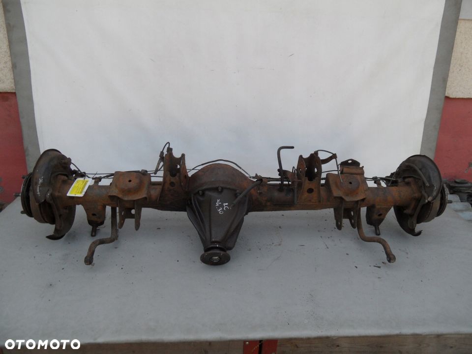 MOST TYŁ TYLNY TYŁ TOYOTA LAND CRUISER 100 4.30 - 1