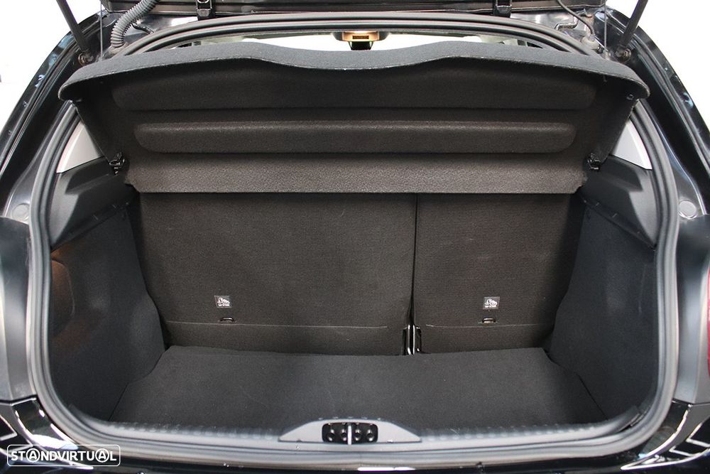 Citroën C3 1.2 PureTech Plus - 23
