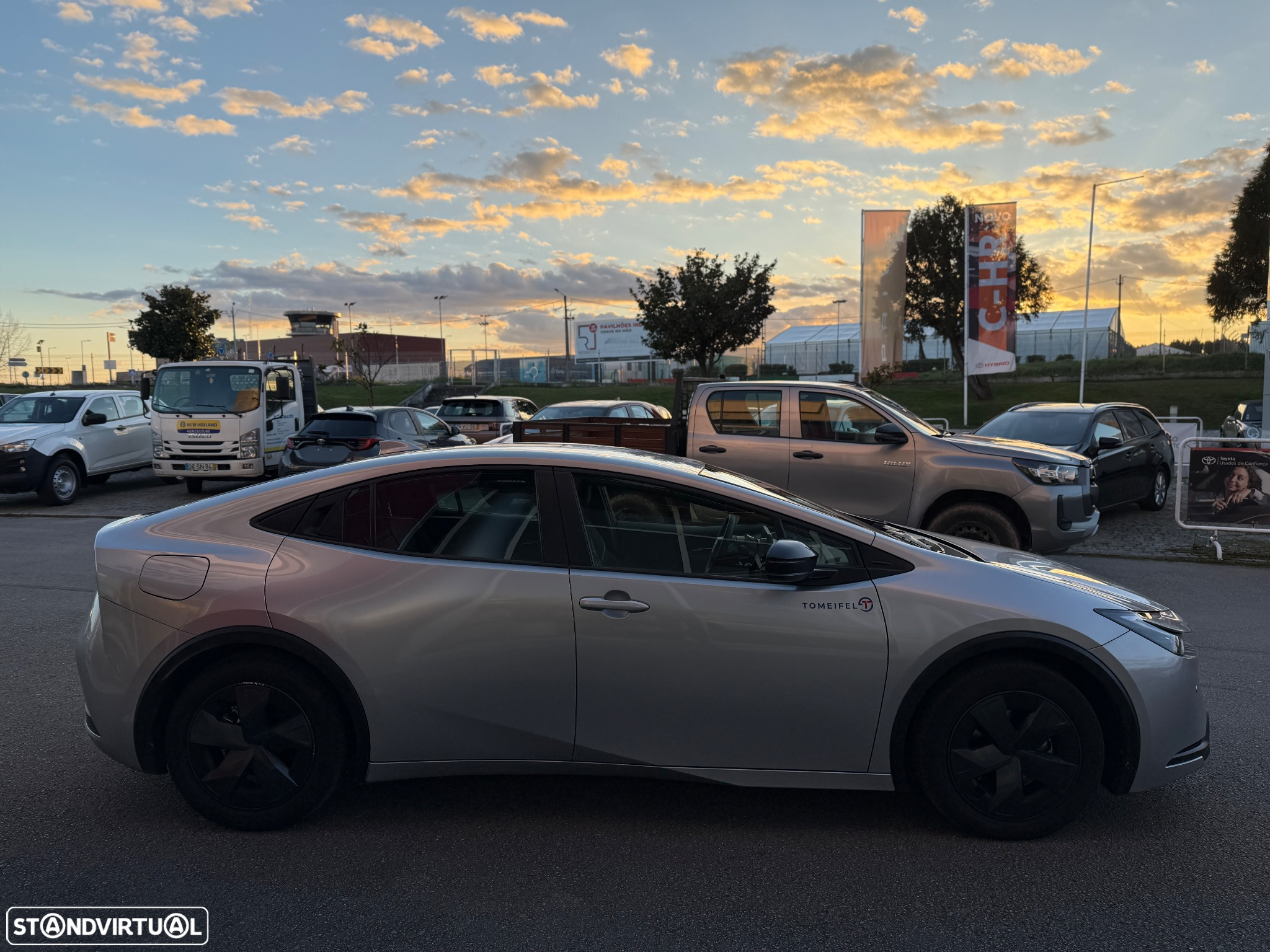 Toyota Prius 2.0 Plug-in Exclusive - 8