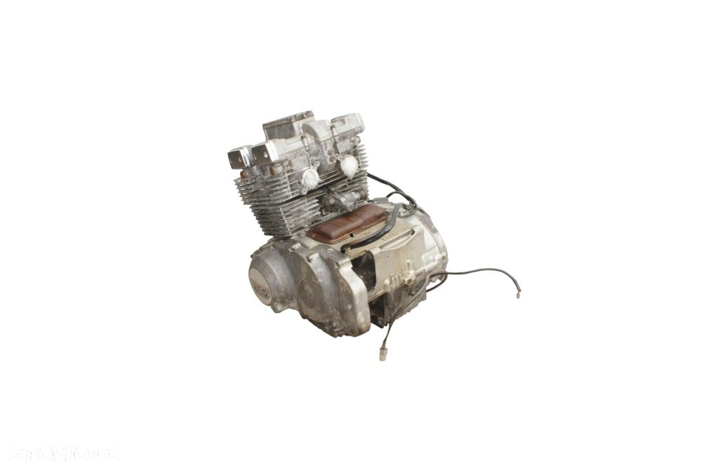 SILNIK Suzuki GS 400 - 4