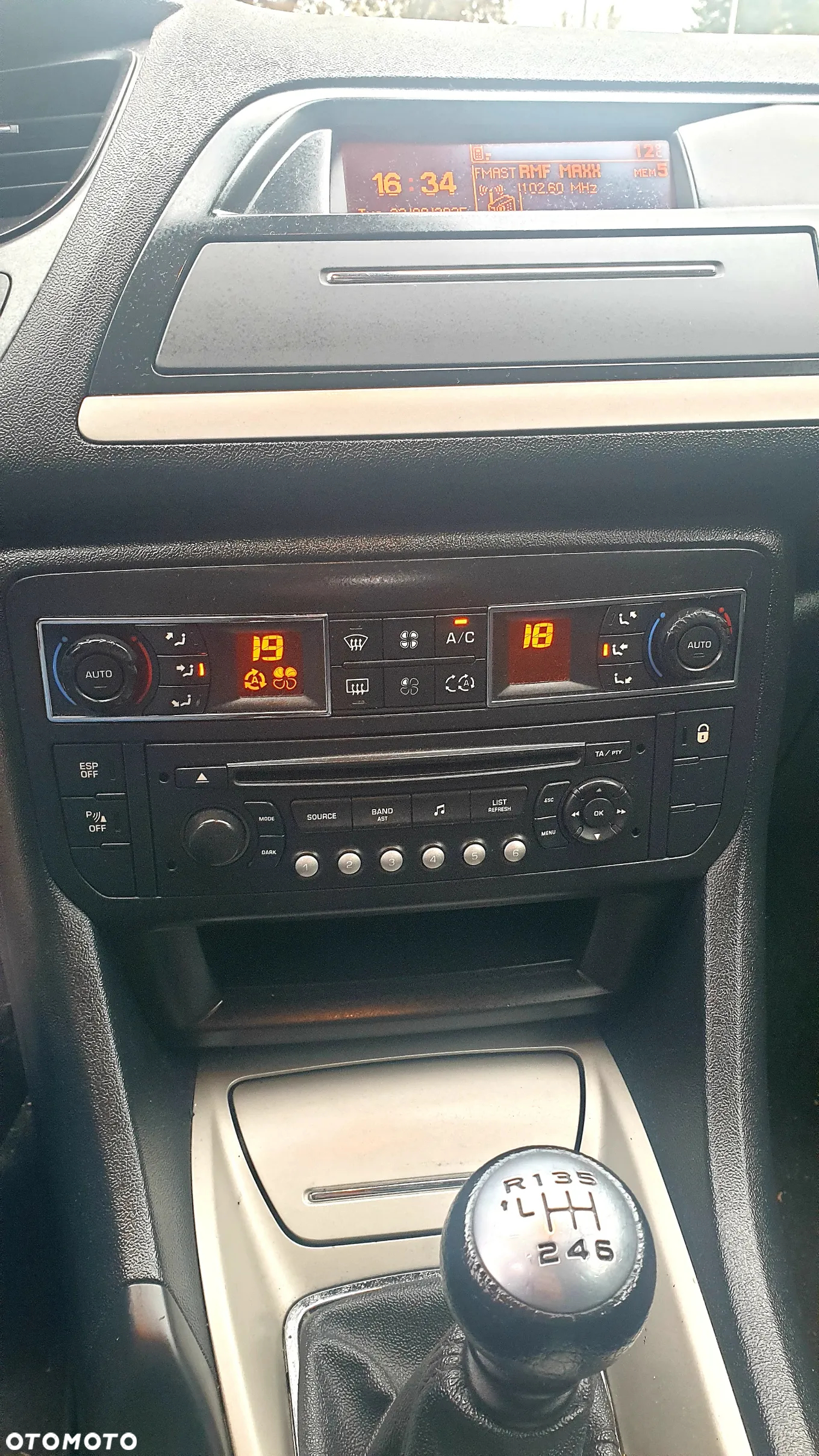 Citroën C5 2.0 HDi Confort - 9