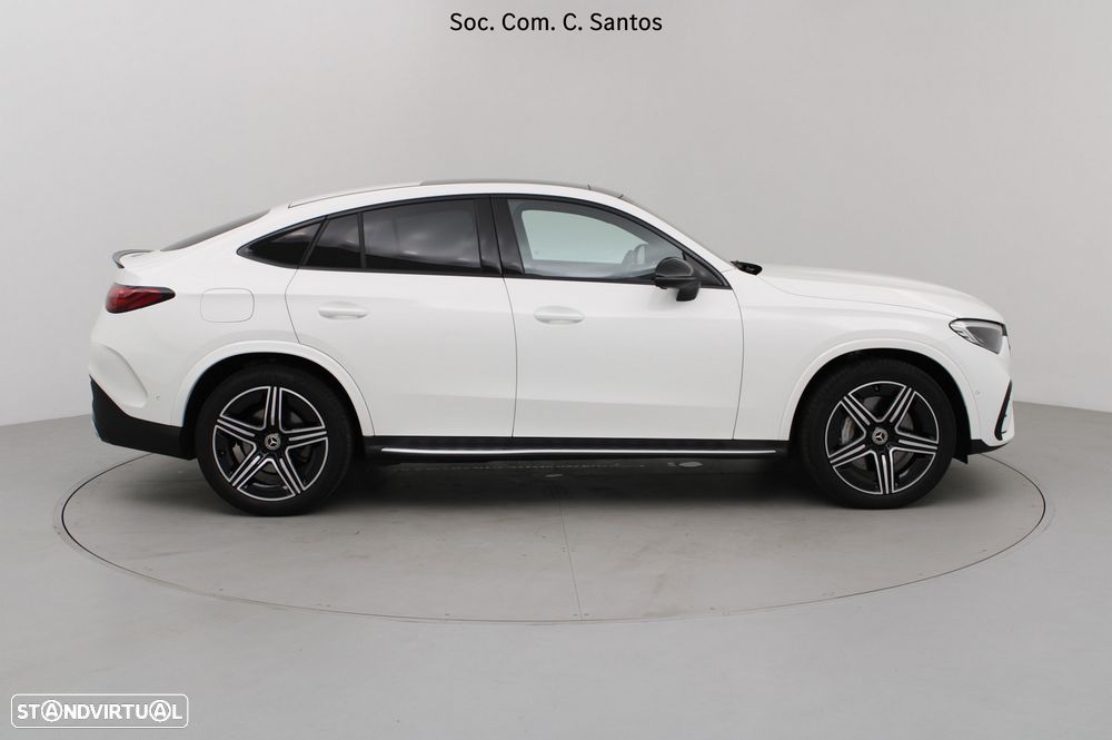 Mercedes-Benz GLC 300 d Coupe 4Matic - 4
