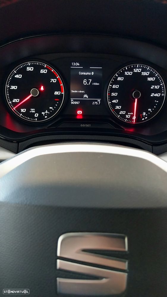 SEAT Arona 1.0 TSI FR - 19