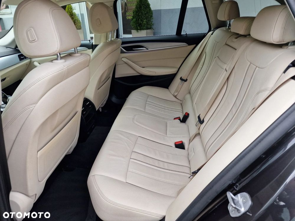BMW Seria 5 520i mHEV Luxury Line sport - 19