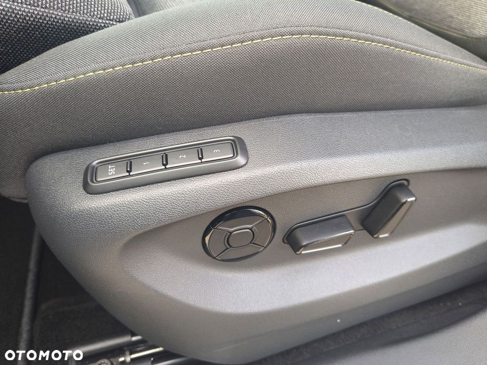 Skoda Kodiaq 2.0 TSI 4x4 Drive DSG - 22