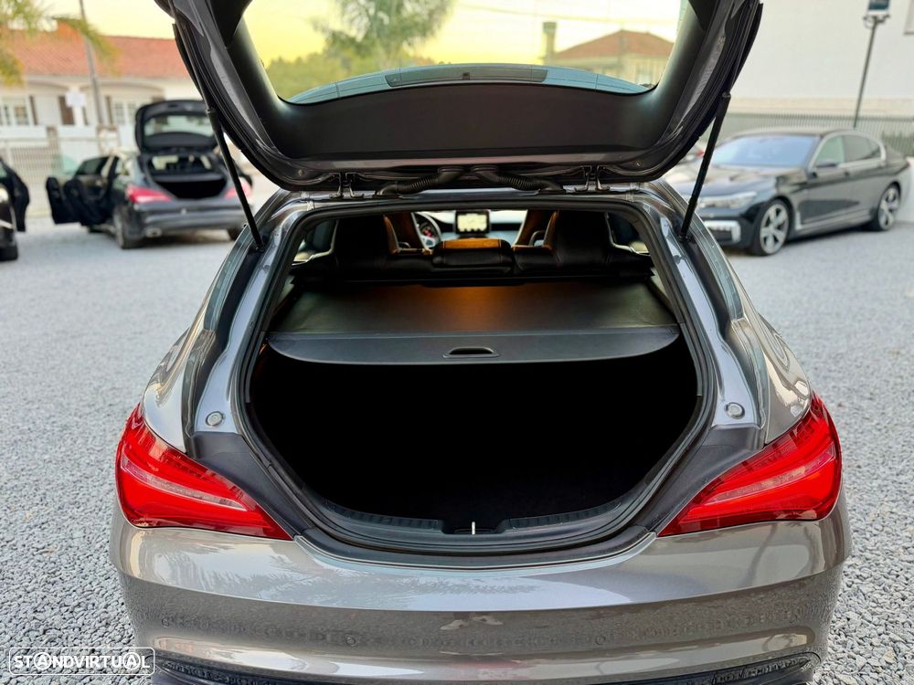 Mercedes-Benz CLA 180 d Shooting Brake AMG Line - 39