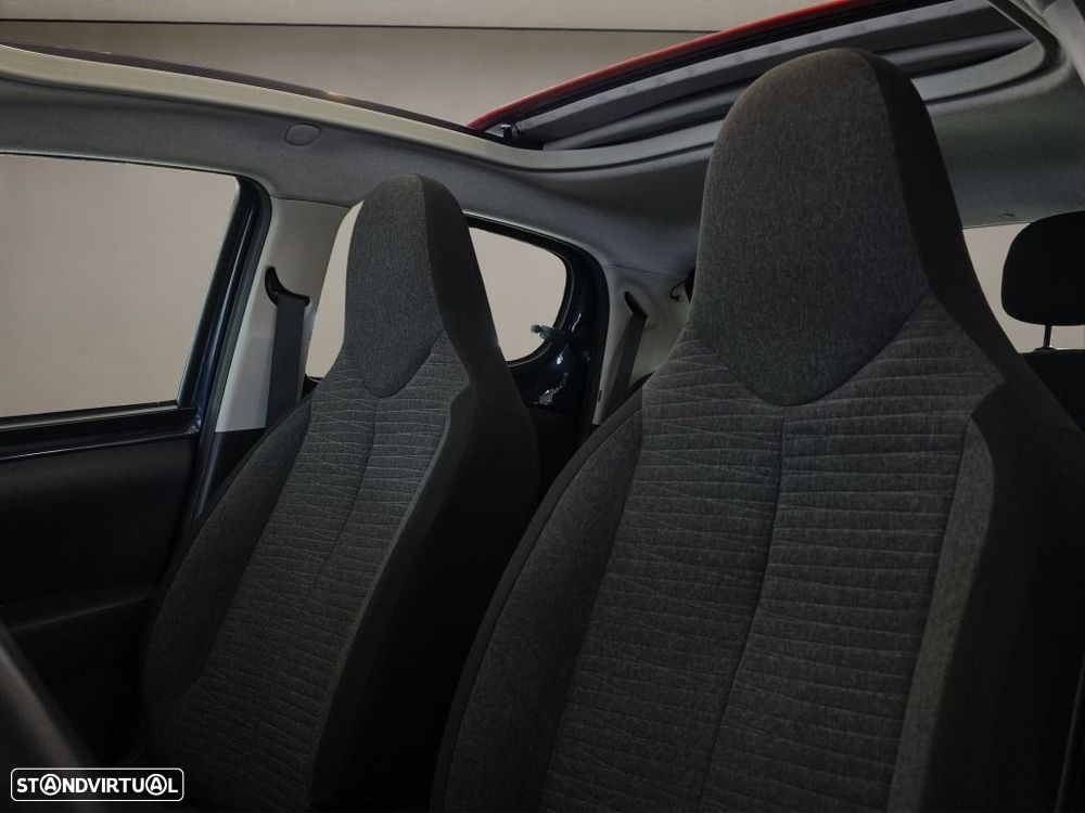 Citroën C1 Airscape 1.0 VTi Shine - 10