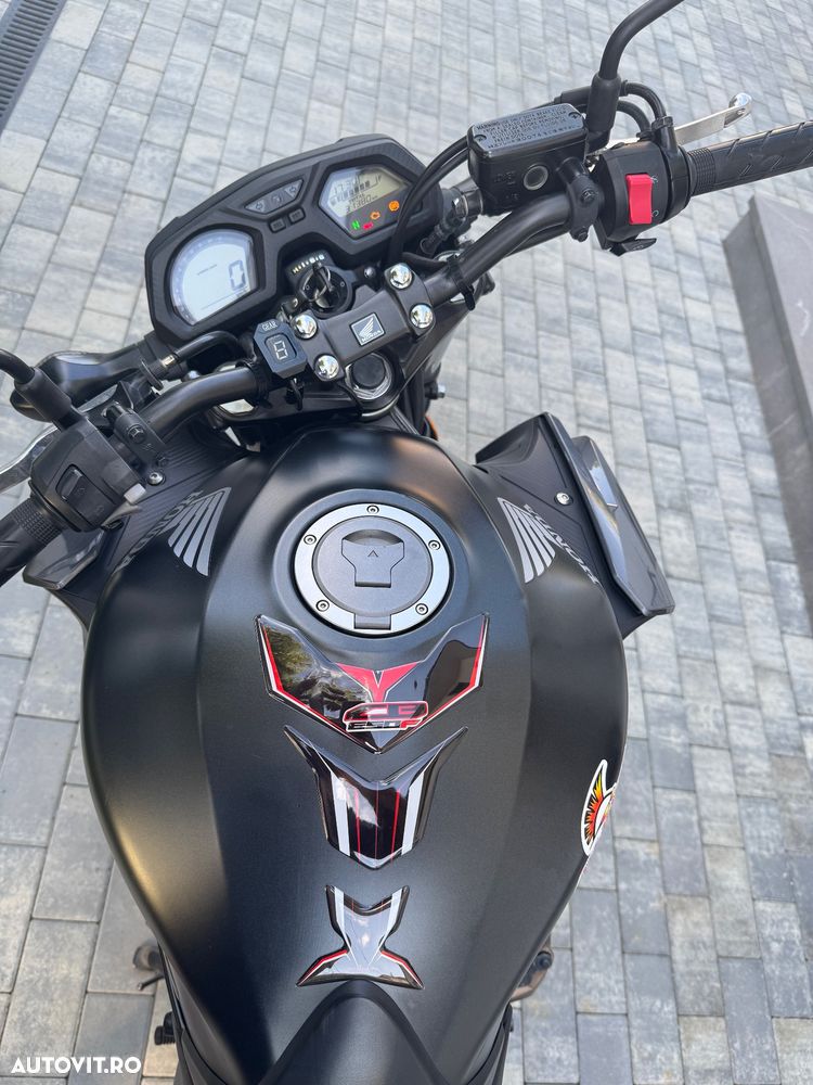 Honda CB 650R - 7
