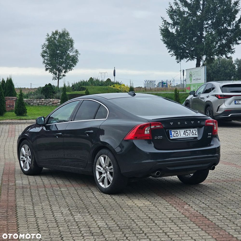 Volvo S60 T6 AWD Summum - 1