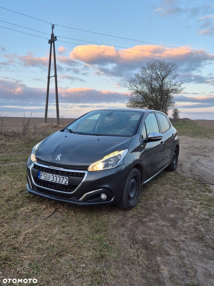 Peugeot 208 PureTech 82 Style - 1