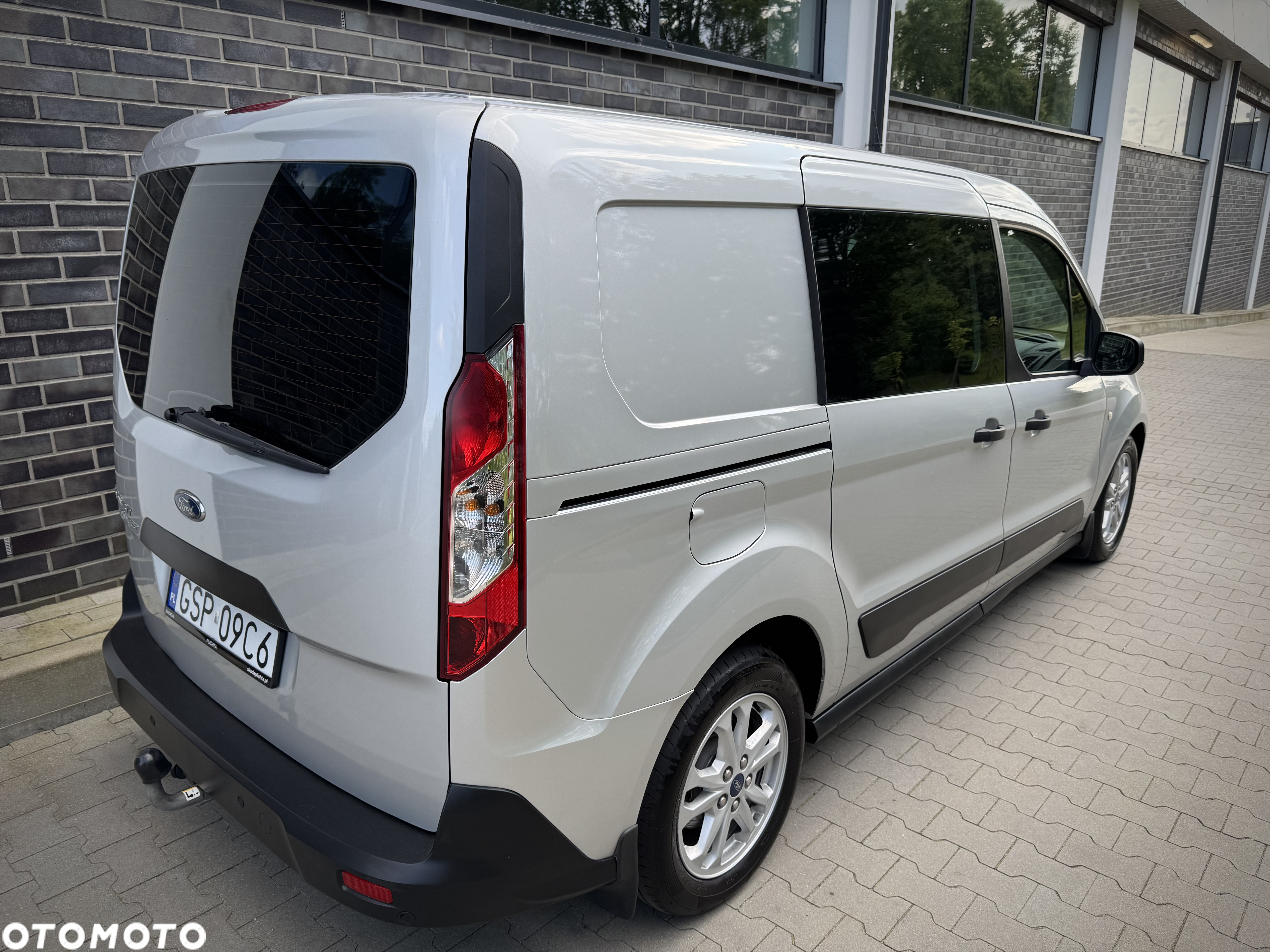Ford Transit Connect - 11